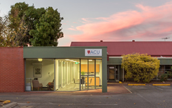 Adelaide-campus-sml.jpg