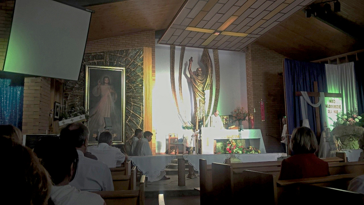 Resurrection church.jpg Resurrection church.jpg